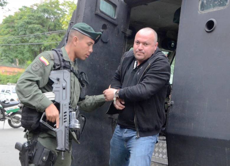 “Carlos Pesebre” está a la espera de la instalación de una mesa de conversaciones con el Gobierno Nacional, para el proyecto de la “paz total”. FOTO: CORTESÍA POLICÍA.