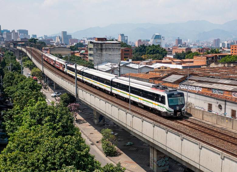 El metro, tradicionalmente, funciona de manera gratuita durante las jornadas electorales. FOTO: MANUEL SALDARRIAGA