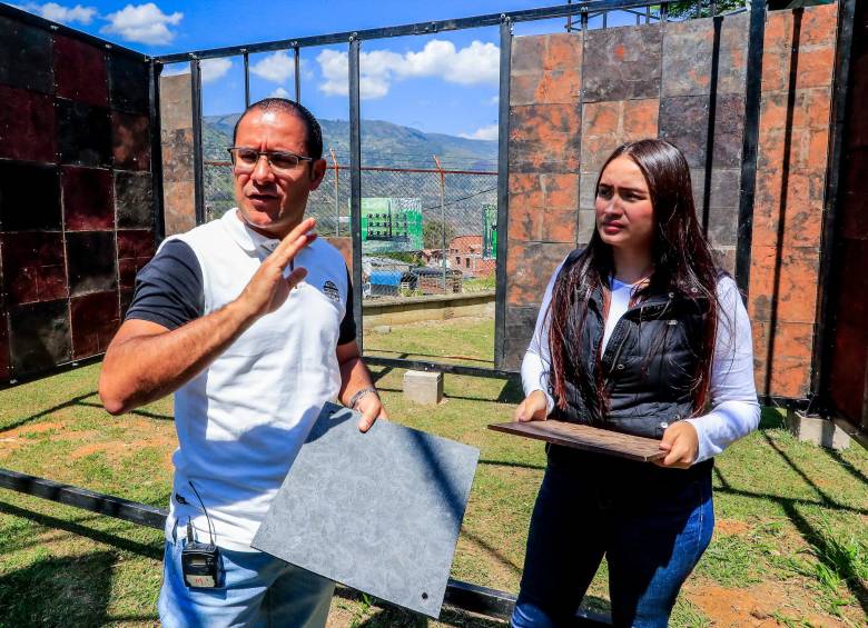Girardota produce bolsas y baldosas a punta de aire contaminado