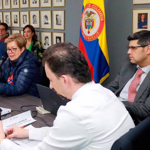La decisión se comunicó al término del encuentro de la Comisión Permanente de Concertación. FOTO: MINTRABAJO