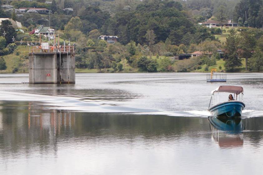 El embalse La Fe tiene una capacidad aproximada de 14 millones de metros cúbicos, que abastecen el acueducto del sur del Valle de Aburrá. CORTESÍA EPM