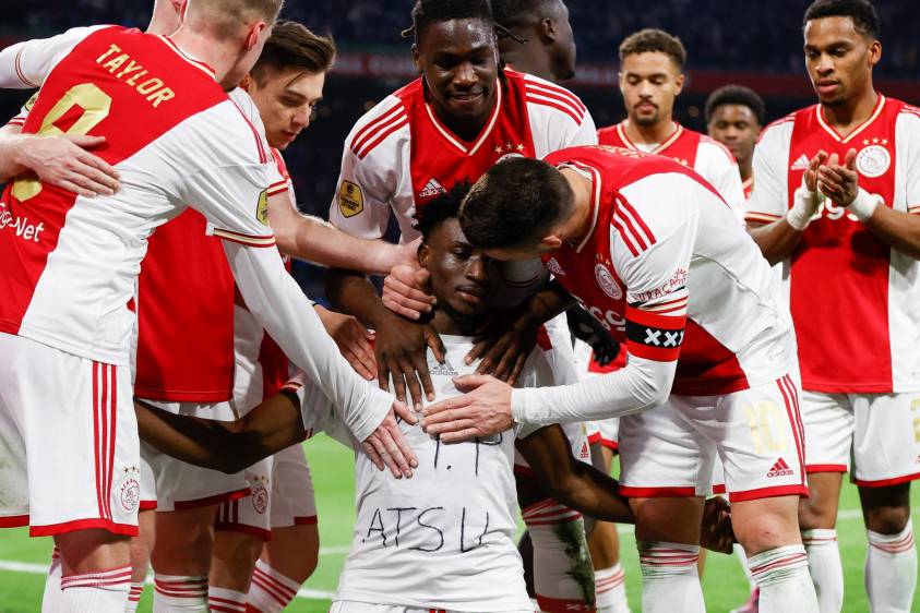 Mohammed Kubus tiene 22 años y es uno de los futbolistas ghaneses con más proyección para los próximos años. FOTO: TOMADA DEL TWITTER DE @AFCAjax