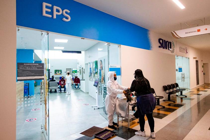 SURA ya había sido sancionada en 2015 por hechos similares con una multa de 50 salarios mínimos legales vigentes. FOTO: JAIME PÉREZ 