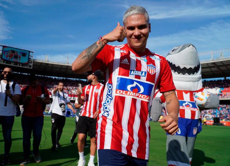 Juan Fernando Quintero firmo contrato por un año en Junior. FOTO: TOMADA DE TWITTER @JuniorClubSA