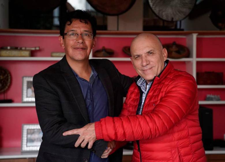 Cacería de votos lleva a Gustavo Petro a recomponer relaciones con la Alianza Verde