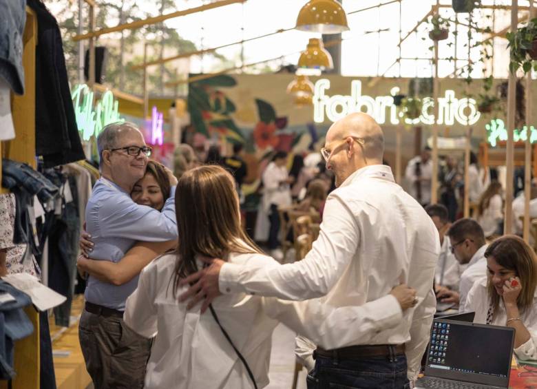La Plaza Mayor, en Medellín, es el centro de la cadena textil-confección-moda esta semana. FOTO cortesía