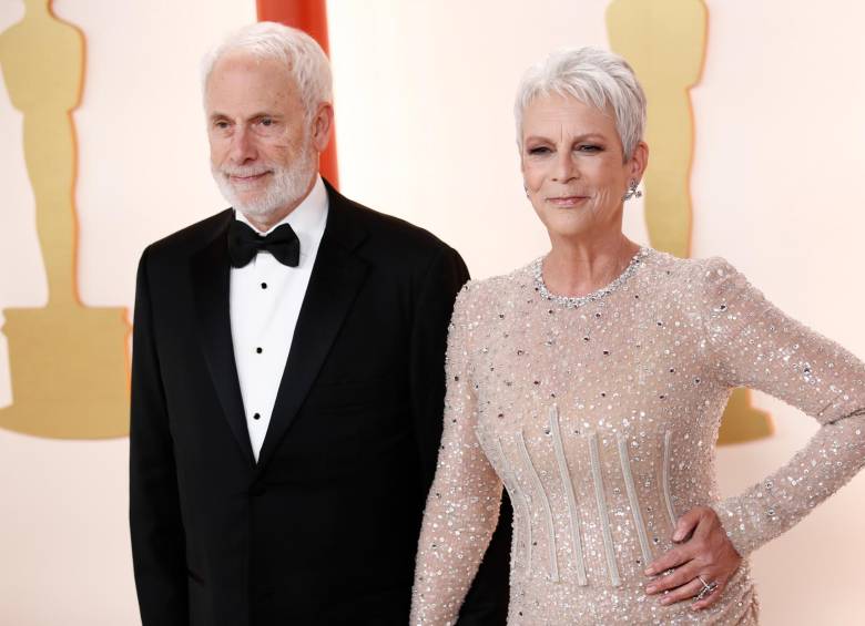 Jamie Lee Curtis con un traje brillante de Dolce & Gabbana. FOTO Efe