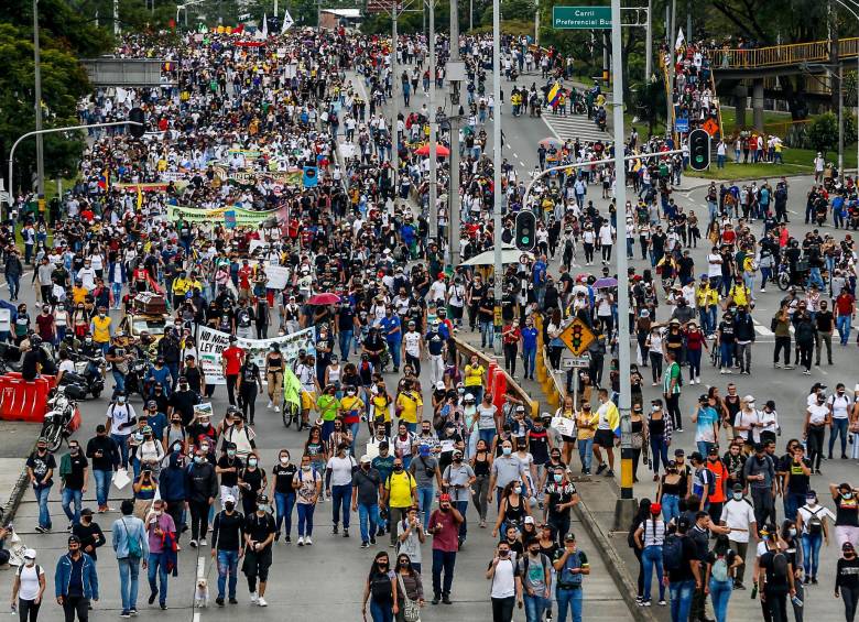 El Comité Nacional de Paro siente que hay incumplimientos a promesas hechas por el Gobierno y de nuevo marchará este martes 28 en todo el país. FOTO JULIO CÉSAR HERRERA