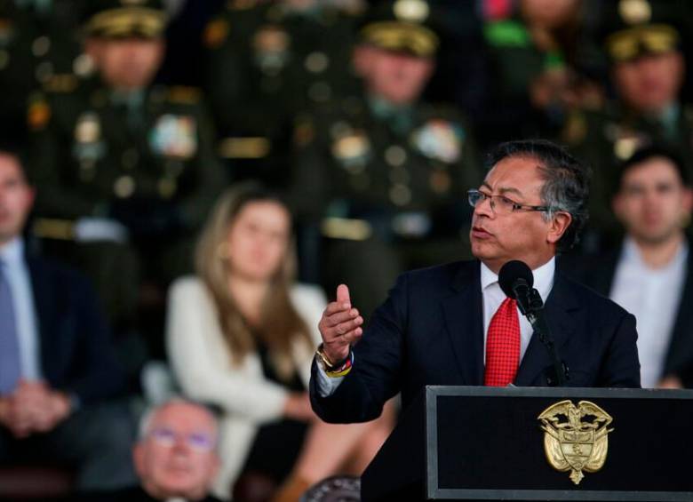 El primer mandatario aseguró que la erradicación forzosa se dará en los casos en los que los campesinos no acepten la sustitución de cultivos. FOTO: COLPRENSA