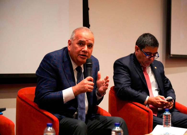 Jaime Enrique Rodríguez Navas, presidente del Consejo de Estado, durante su participación en un foro de la Universidad Externado. FOTO: Cortesía prensa UEC