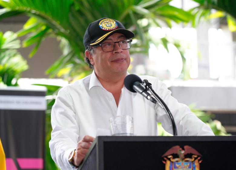 El presidente Gustavo Petro se reunirá este viernes con sus negociadores ante el ELN. FOTO CORTESÍA 