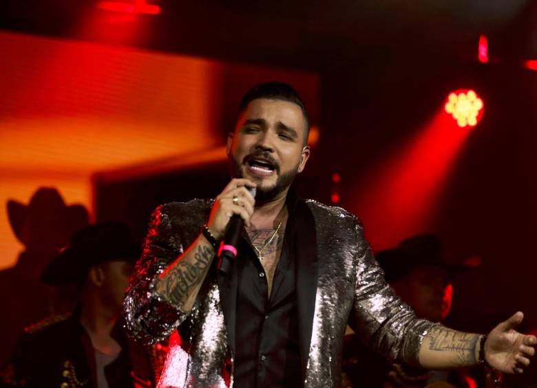 Jessi Uribe y Yeison Jiménez fueron llamados para este proyecto por la calidad de sus puestas en escena a la hora de presentar música en vivo. Foto: Colprensa