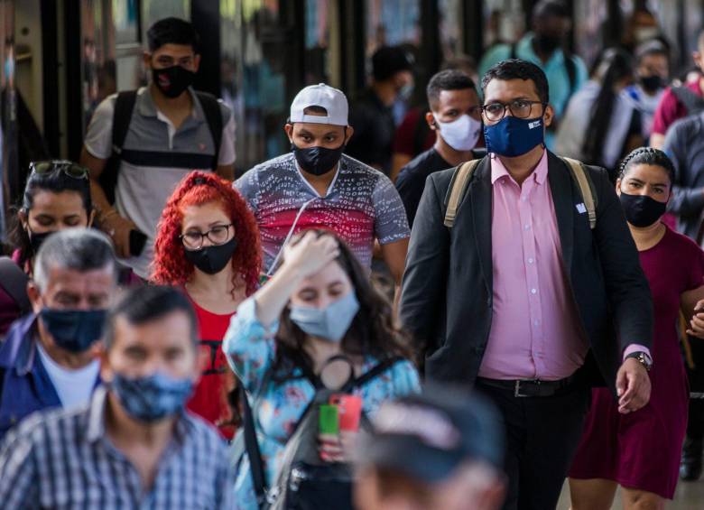 El tapabocas se deberá usar en lugares donde existan aglomeraciones. FOTO JULIO CÉSAR HERRERA