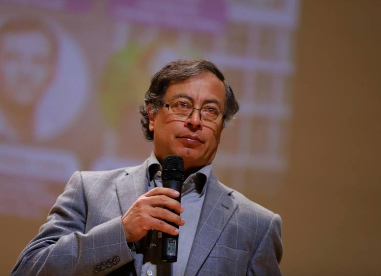 Gustavo Petro tendrá que decidir quién es su ministro de Hacienda, para tranquilizar a los mercados. FOTOS colprensa
