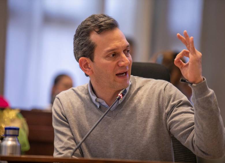 El concejal Alfredo Ramos fue el citante del debate de control político y uno de los corporados que lanzó las denuncias. FOTO: Carlos Velásquez.