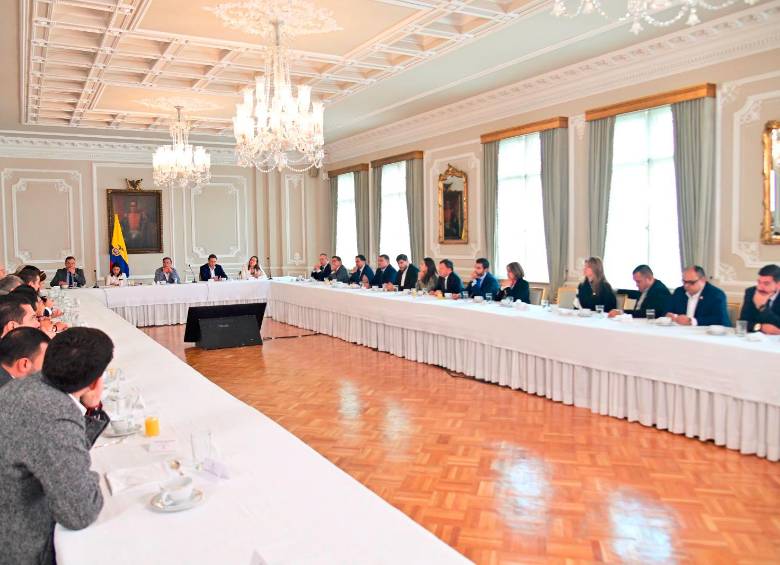 Escándalos dejan las reformas en cuidados intensivos Escándalos dejan las reformas en cuidados intensivos