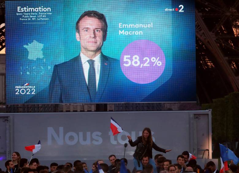 La abstención, entre un 27,8% y un 29,8% según las estimaciones, se situó en su mayor nivel para una segunda vuelta desde 1969. FOTO EFE