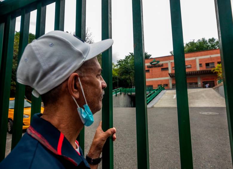 En la Unidad Hospitalaria de Castilla, Gustavo Chica no fue atendido en el servicio de ortopedia. FOTO CAMILO SUÁREZ