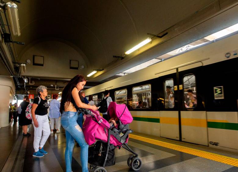 Ojo a los horarios especiales del Metro de Medellín y el alumbrado para esta Navidad Ojo a los horarios especiales del Metro de Medellín y el alumbrado para esta Navidad
