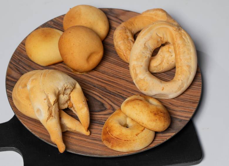Estas preparaciones tradicionales de la panadería colombiana tienen la misma base: maíz y queso Foto EL COLOMBIANO