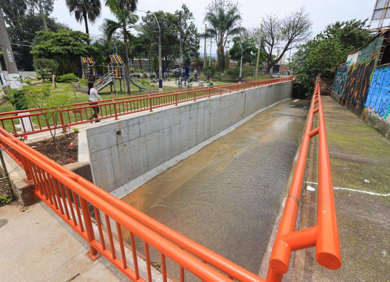 Las obras comprenden la construcción de un box coulvert y un muro de contención. FOTO: Manuel Saldarriaga