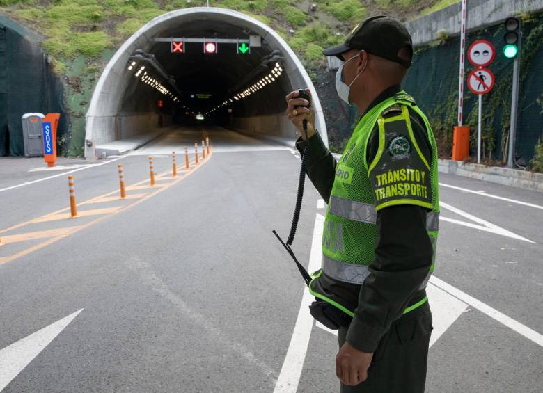 A finales de este año iniciarían las obras para abrir el segundo Túnel de Oriente, según anunció la Gobernación. FOTO: EDWIN BUSTAMANTE