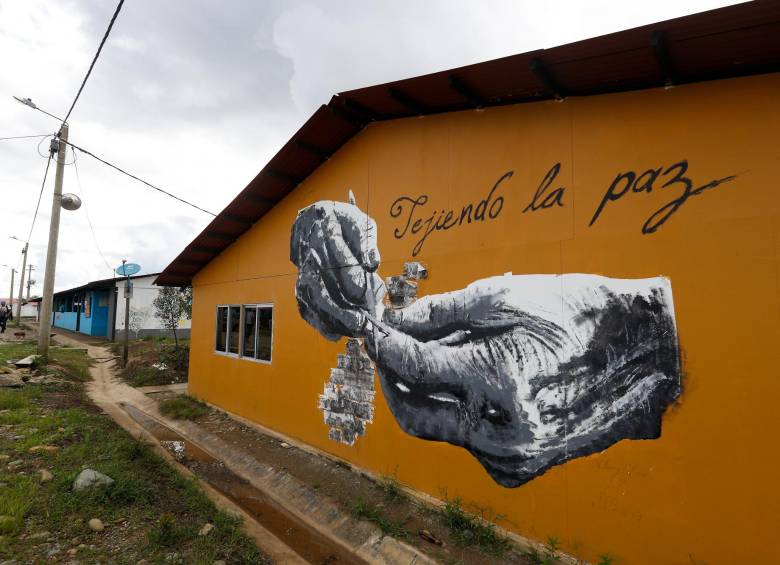 En el acuerdo de paz, dentro de los puntos negociados entre ambos sectores, se recalcó garantizar la reincorporación integral de los excombatientes y sus familias a la vida civil. FOTO DE REFERENCIA: MANUEL SALDARRIAGA