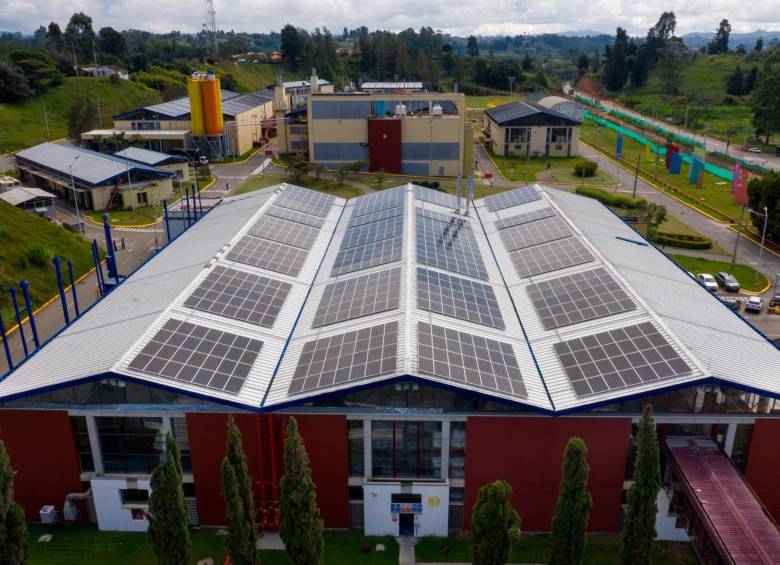 Pintuco le apuesta a la utilización de las energías renovables en su fábrica del Oriente antioqueño. FOTO cortesía