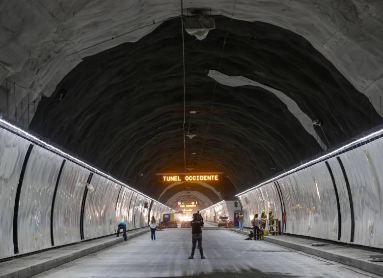 El nuevo túnel y las características de una obra enmarcada en novedosas tecnologías constructivas. FOTO Manuel Saldarriaga
