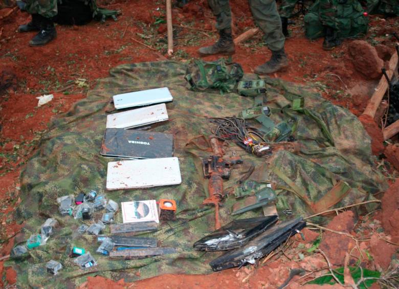 Estos fueron los computadores del “Mono Jojoy” que encontraron las Fuerzas Militares. FOTO Colprensa.