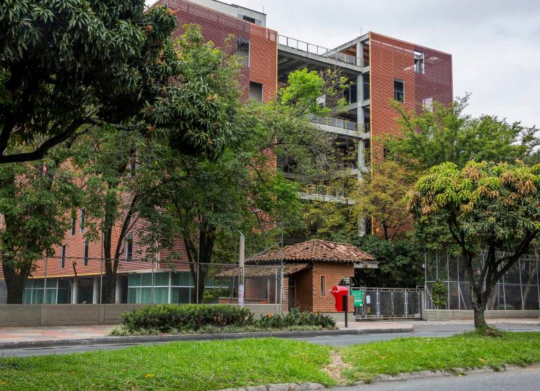 Las directivas del Politécnico Jaime Isaza Cadavid indicaron que ya avanzan en el proceso para esclarecer el caso de acoso sexual. FOTO: CARLOS VELÁSQUEZ