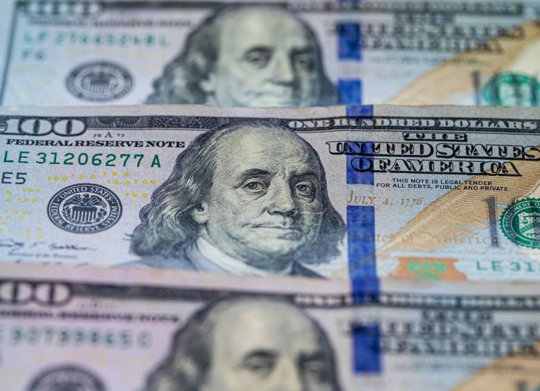 El dólar cada día está más caro. FOTO: Carlos Velásquez