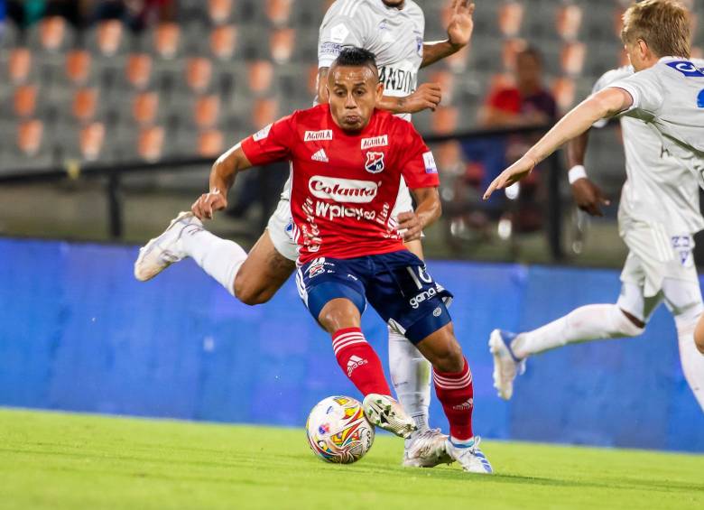 Vladimir Hernández disputó 83 partidos con el DIM, elenco con el que logró 8 goles y 11 asistencias. FOTO carlos velásquez