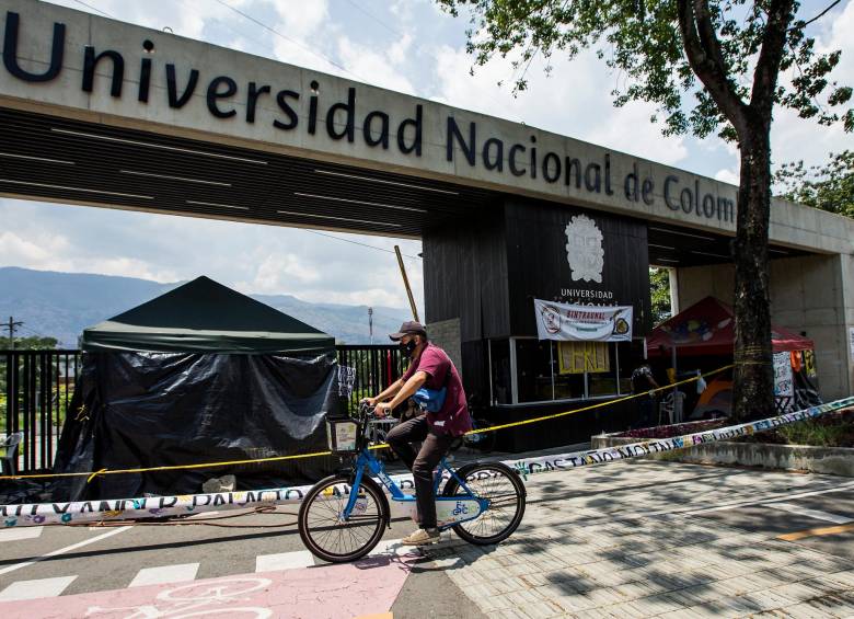 En el caso de la educación pública, la cartera aclaró que las instituciones llegaron a un acuerdo para que el incremento no esté por encima de la cifra del IPC. Foto: Julio César Herrera