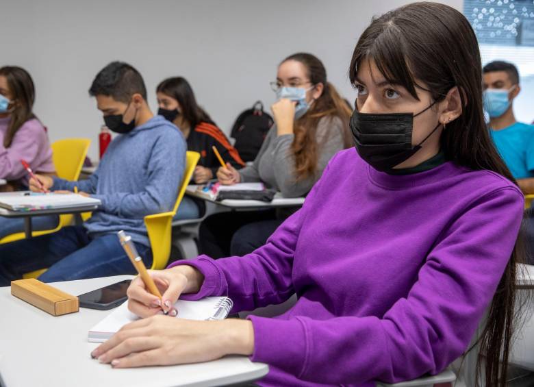 La educación es uno de los elementos importantes para el desarrollo social y cultural de las comunidades. FOTO edwin bustamante.