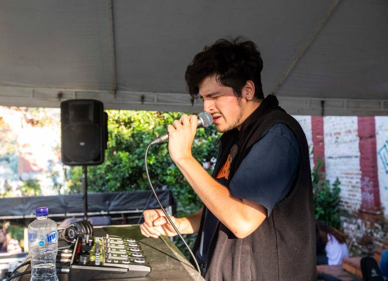 Nacido en Colombia, River es uno de los mejores beatboxers del mundo. FOTO carlos velásquez