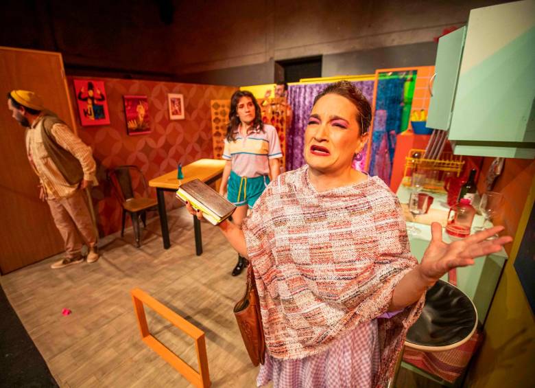 Ensayo de la obra Tiempo de Escape, del colectivo Ruido y Furia. La dramaturgia es de Jacqueline Builes. Foto: Carlos Velásquez. 