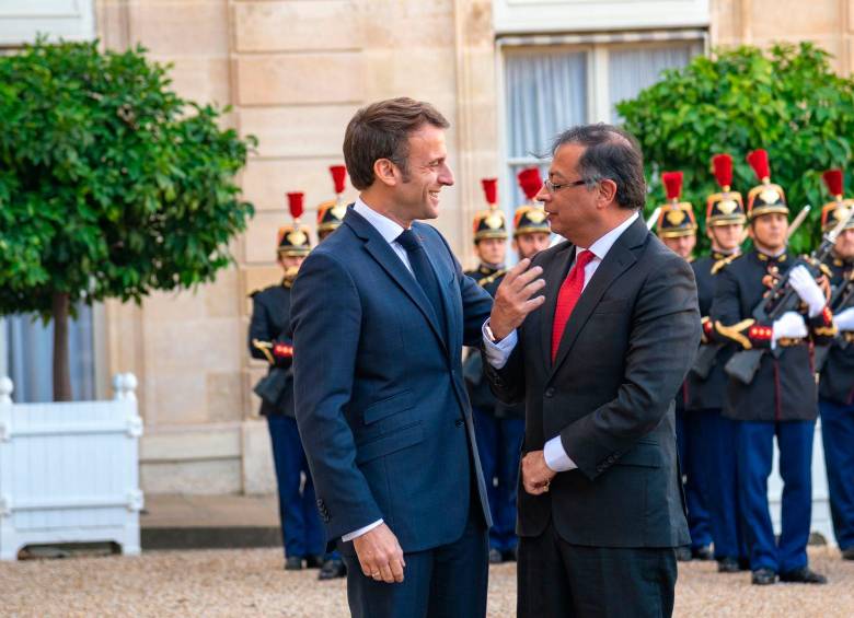 ¡Por fin!: Petro y Macron se reúnen en Francia 