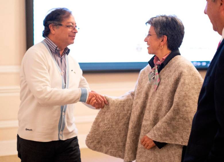 Gustavo Petro y Claudia López se reunieron en la noche del miércoles en Casa de Nariño. FOTO: CORTESÍA PRESIDENCIA