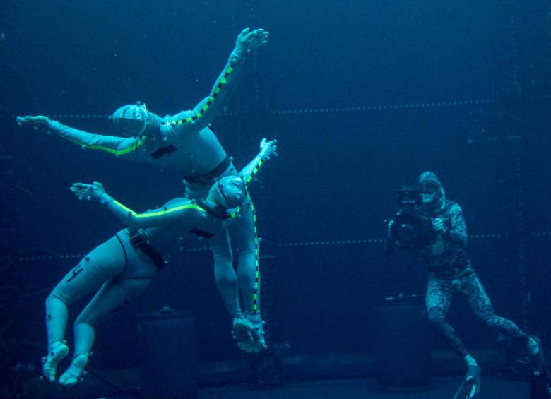 El reparto de ‘Avatar 2’ se preparó con clases de buceo para las grabaciones.