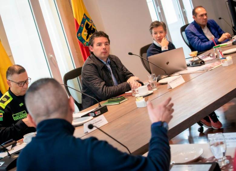 La Alcaldía y la Policía de Bogotá investigan el caso.