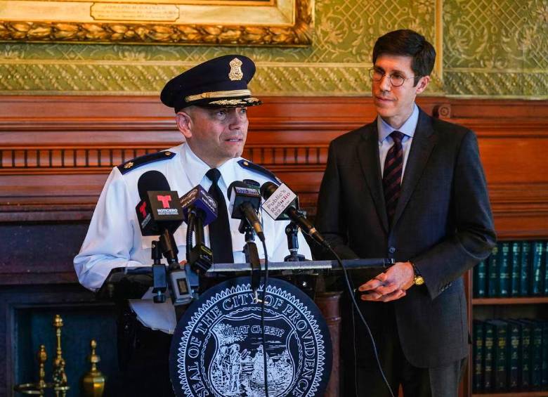 De Niquía, Bello, es el primer jefe latino de estación de Policía de Estados  Unidos