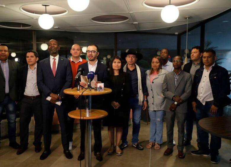 Fueron 15 los congresistas electos para ocupar las Circunscripciones Transitorias Especiales de Paz. FOTO COLPRENSA/Álvaro Tavera