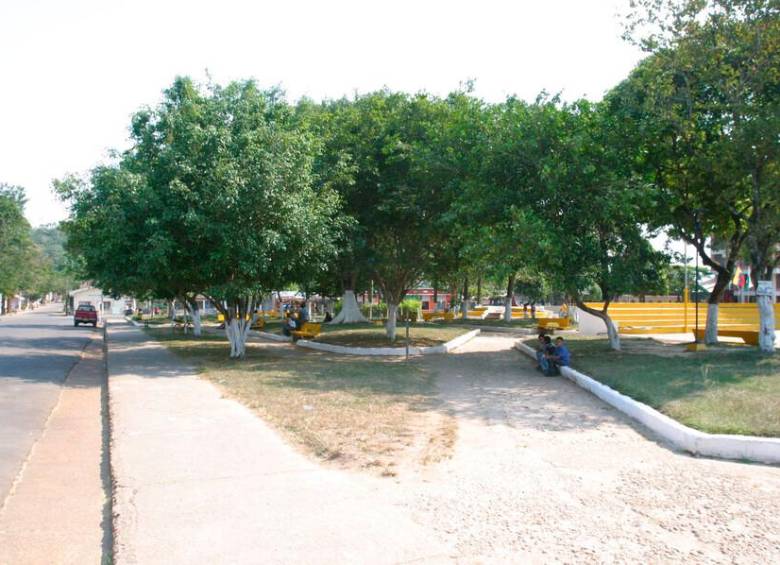 En el ataque se afectó también la infraestructura del Banco Agrario y de viviendas cercanas al parque principal del municipio. FOTO DE REFERENCIA: COLPRENSA.