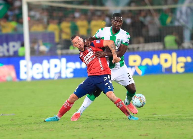 El Medellín que logró el gol, a través de una gran acción de contragolpe generada por Daniel Torres, quien le envió el balón a Luciano Pons. Foto: Camilo Suarez