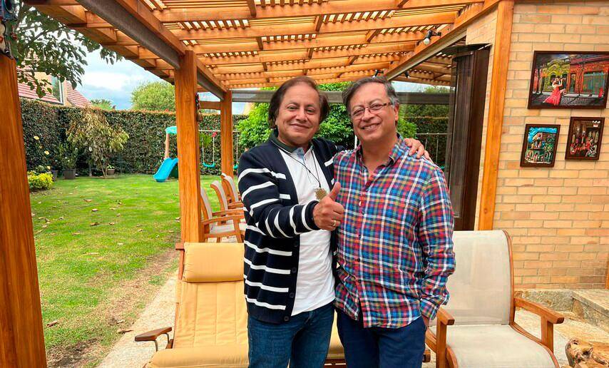 Juan Fernando Petro, investigado por sus reuniones con la mafia, y su hermano Gustavo Petro, presidente de Colombia. FOTO: COLPRENSA.