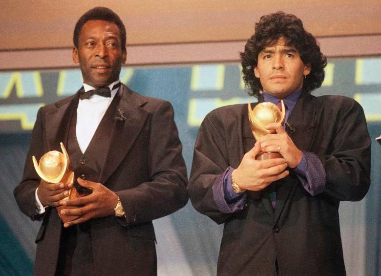 Pelé y Maradona son dos de los mejores jugadores de la historia del fútbol. FOTO: TOMADA DEL TWITTER DE @SC_ESPN