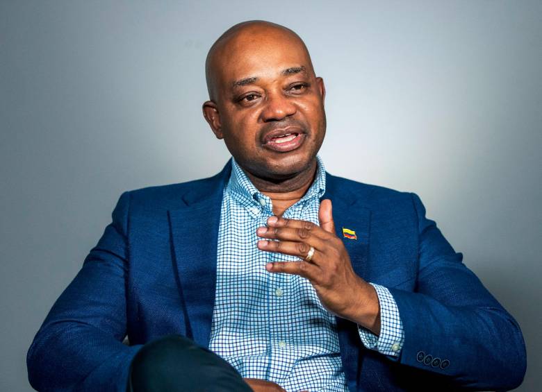 El embajador de Colombia en Estados Unidos, Luis Gilberto Murillo, asegura que las extradiciones de señalados criminales a ese país continuarán. Foto: Jaime Pérez Munévar