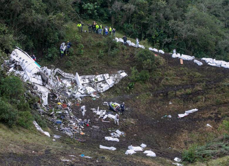 En imágenes: Así fue la tragedia del avión del Chapecoense, que conmemora 5 años