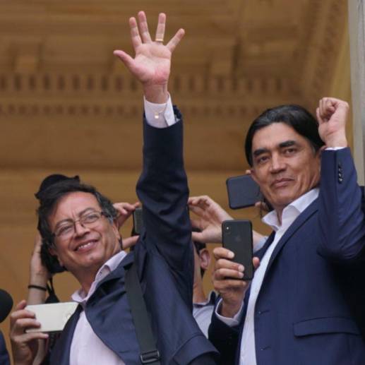 Gustavo Bolívar, quien ha sido uno de los más fieles discípulos de Gustavo Petro, reconoció que el proyecto de paz total tiene diversos retos por superar para llegar a ser realidad. FOTO COLPRENSA